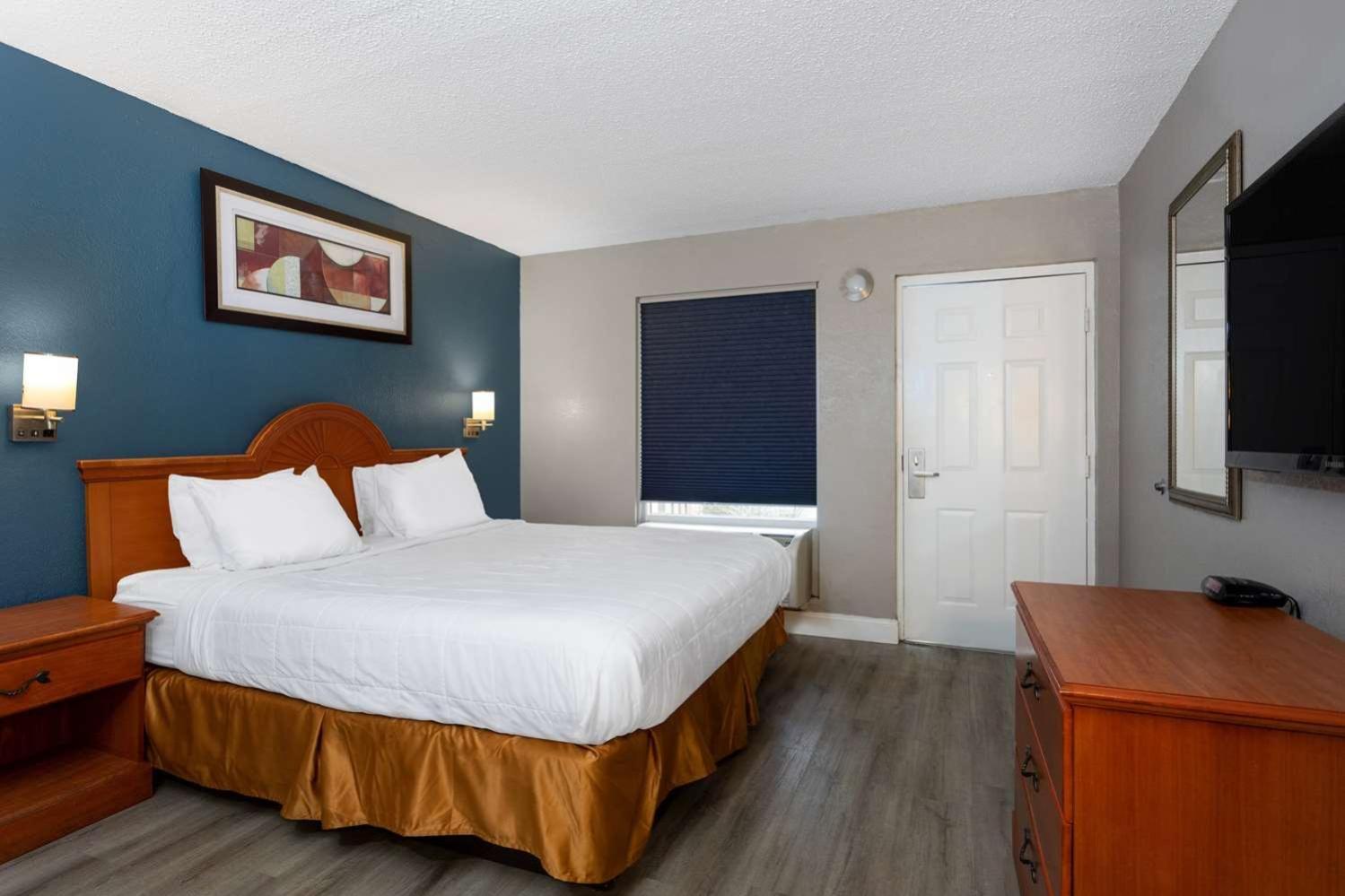 Hotel Baymont By Wyndham Marianna Exterior foto